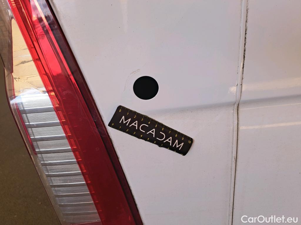  Renault  Master RENAULT  / 2019 / 4P / Fourgon tôlé FG Tr GCF F3300 L2H2 dCi 135 #28