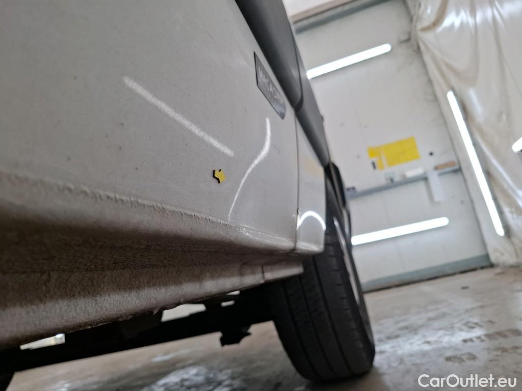  Renault  Master  III Fourgon L2H2 3 5 Grand Confort dCi 135CV BVM6 E6dT #26