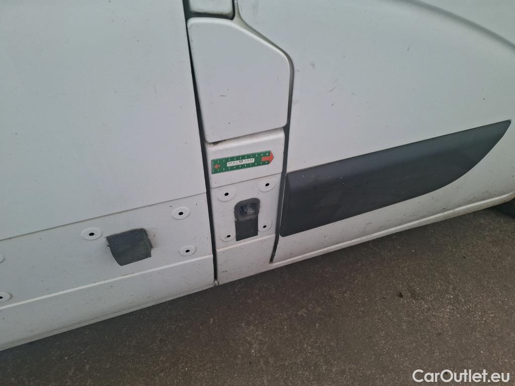  Renault  Master RENAULT  VU 4p Fourgon FG GCf Trac F3500 L3H2 Energy dCi 145 E6 #115