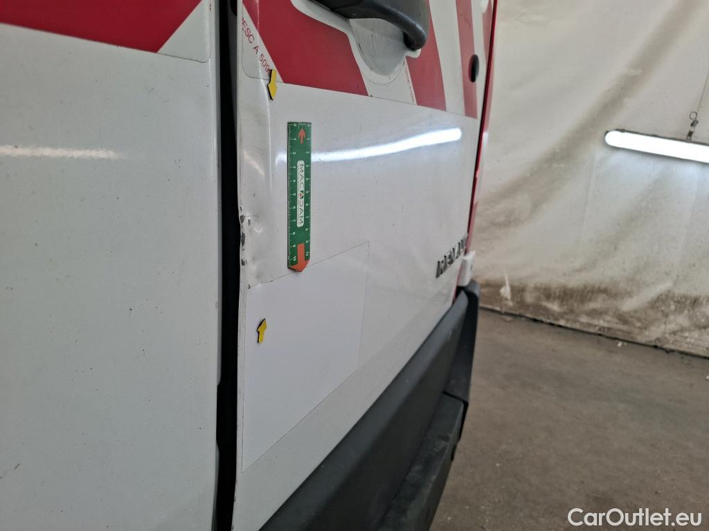  Renault  Master  III Fourgon L2H2 3 5 Grand Confort dCi 130CV BVM6 E6 #13