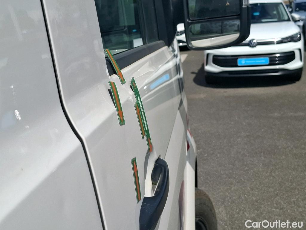  Volkswagen  Crafter  Fourgon Fourgon 35 mittlerer Radstand mit Hochdach FWD 2.0 #41