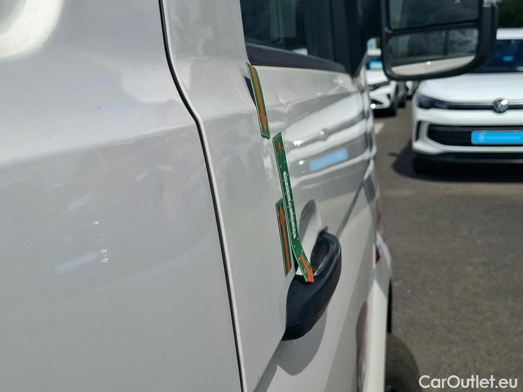  Volkswagen  Crafter  Fourgon Fourgon 35 mittlerer Radstand mit Hochdach FWD 2.0 #42