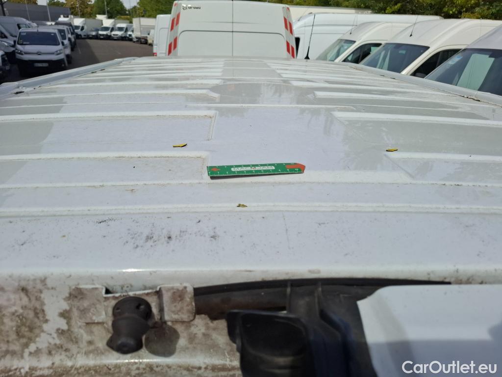  Renault  Trafic RENAULT  / 2019 / 4P / Fourgon tole FG GCF L1H1 1200 Energy dCi 145 EDC #9