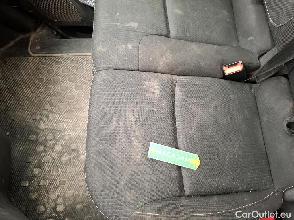  Renault  Trafic  III Fourgon Grand Confort L1H1 1200 1.6 dCi 125CV BVM6 E6 #37