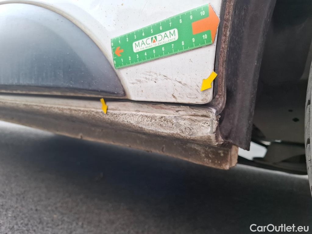  Renault  Trafic RENAULT  / 2019 / 4P / Fourgon tole FG GCF L1H1 1200 Energy dCi 145 EDC #25