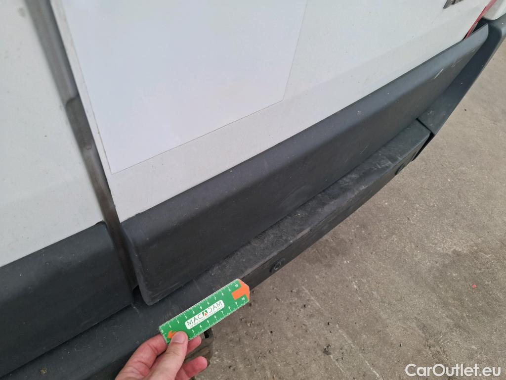  Renault  Master  III Fourgon L2H2 3 5 Grand Confort dCi 130CV BVM6 E6 #51