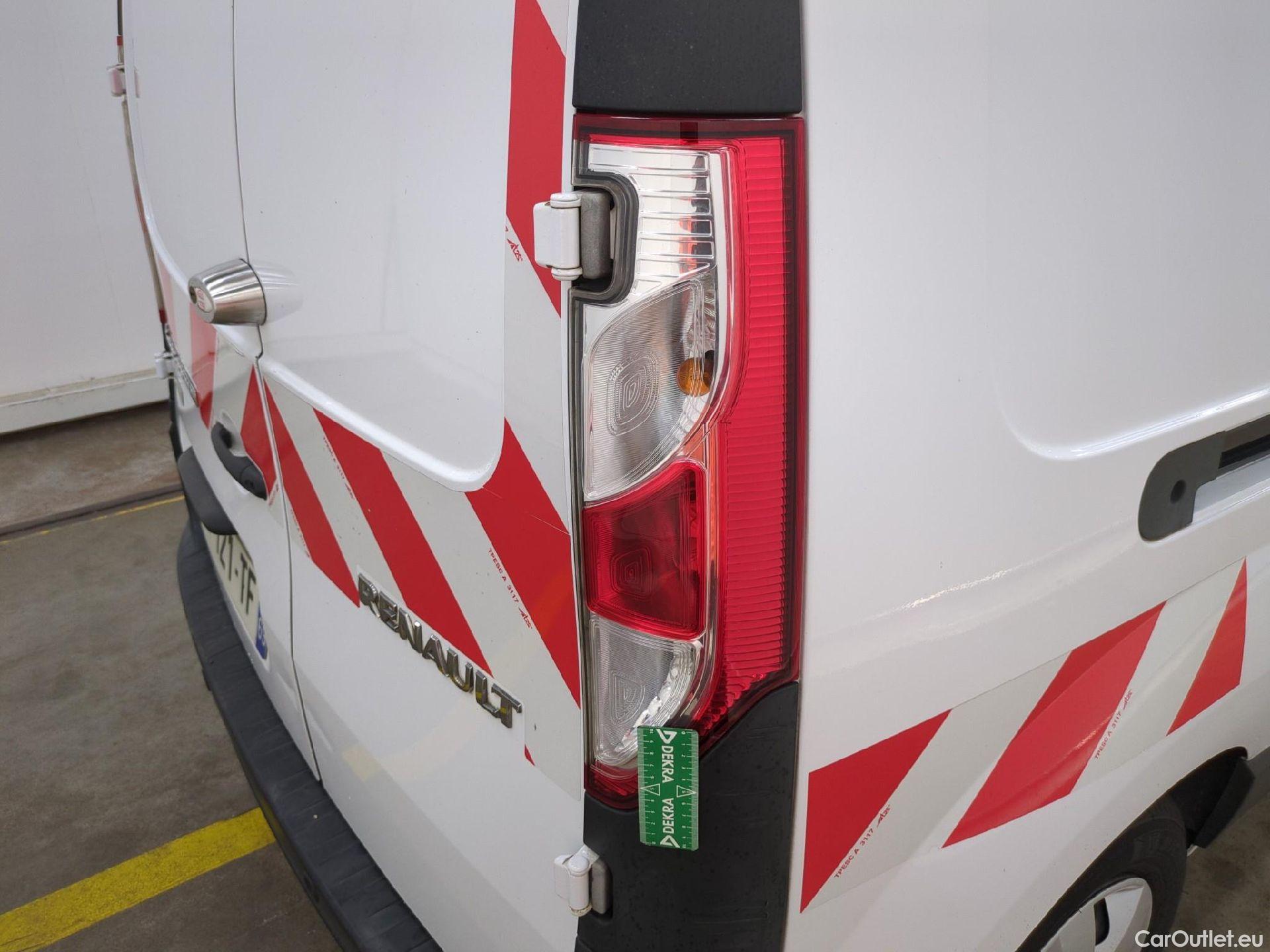  Renault  EXPRESS RENAULT Kangoo  / 2013 / 4P / Fourgonnette Gd Volume ExtraRLink - Blue dCi 95 #25