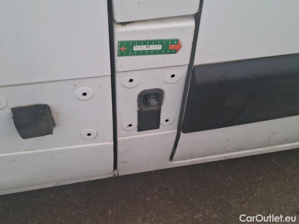  Renault  Master RENAULT  VU 4p Fourgon FG GCf Trac F3500 L3H2 Energy dCi 145 E6 #116