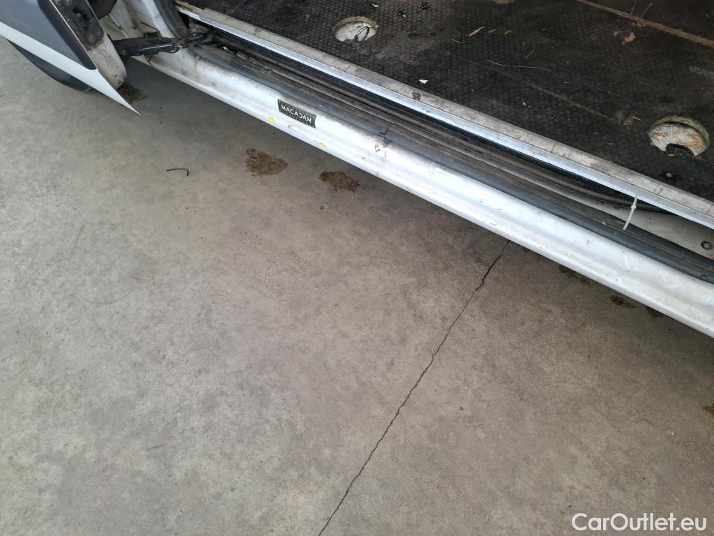  Renault  Master  III Fourgon L2H2 3 5 Grand Confort dCi 135CV BVM6 E6dT #59