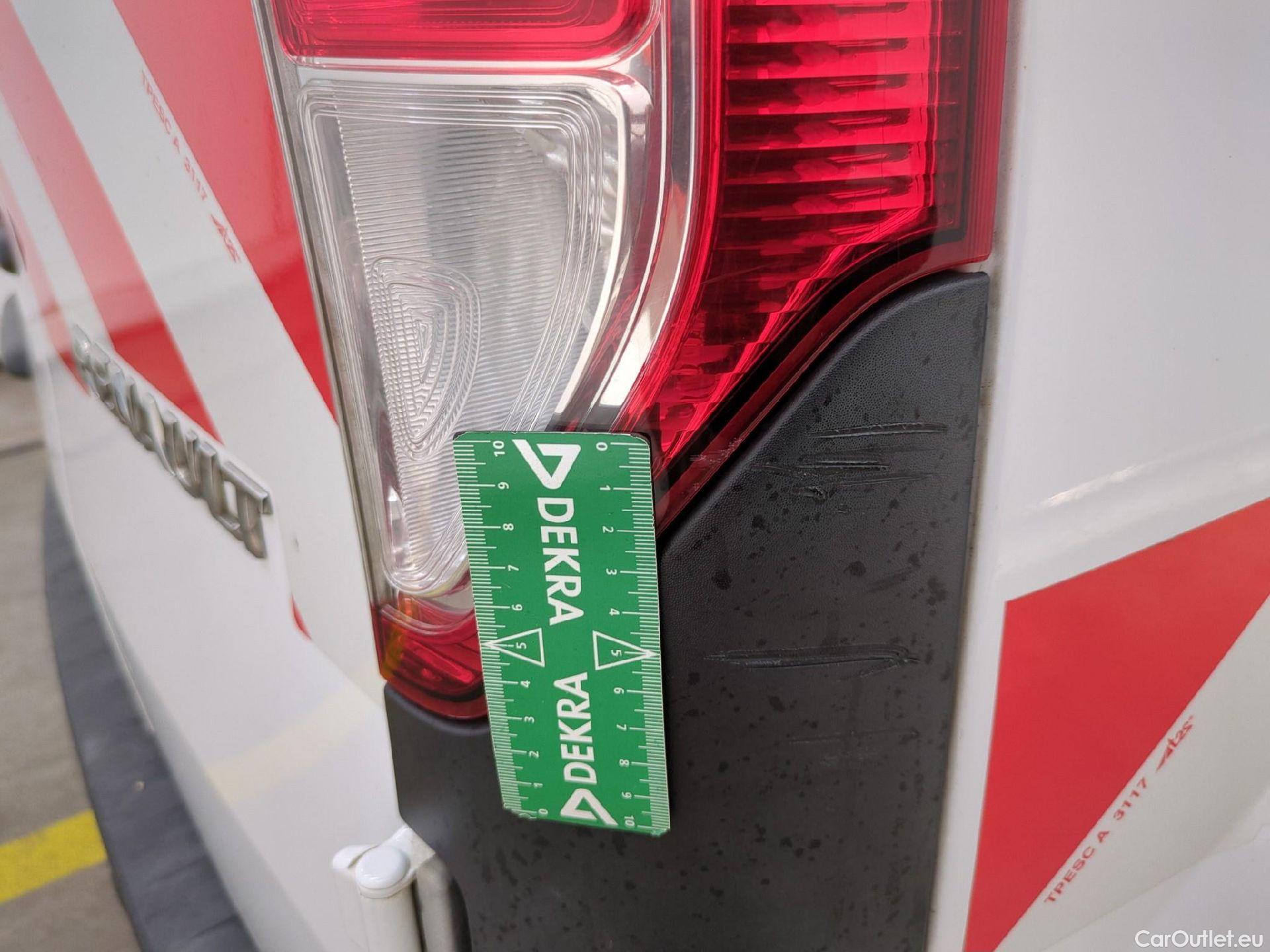  Renault  EXPRESS RENAULT Kangoo  / 2013 / 4P / Fourgonnette Gd Volume ExtraRLink - Blue dCi 95 #26