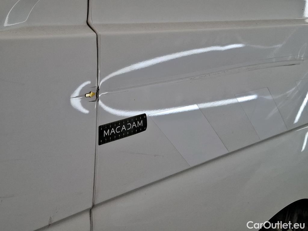  Renault  Master  III Fourgon L2H2 3 5 Grand Confort dCi 135CV BVM6 E6dT #6