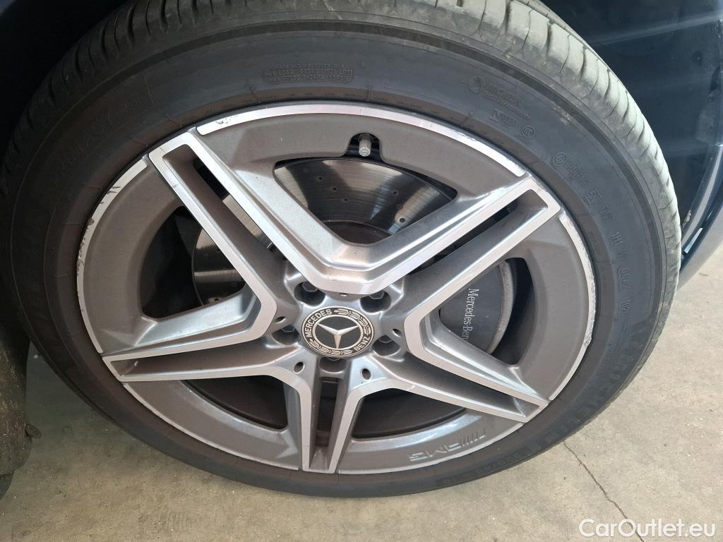  Mercedes  B-Klasse MERCEDES-BENZ Classe B / 2019 / 5P / monospace B 250e AMG Line Edition #57