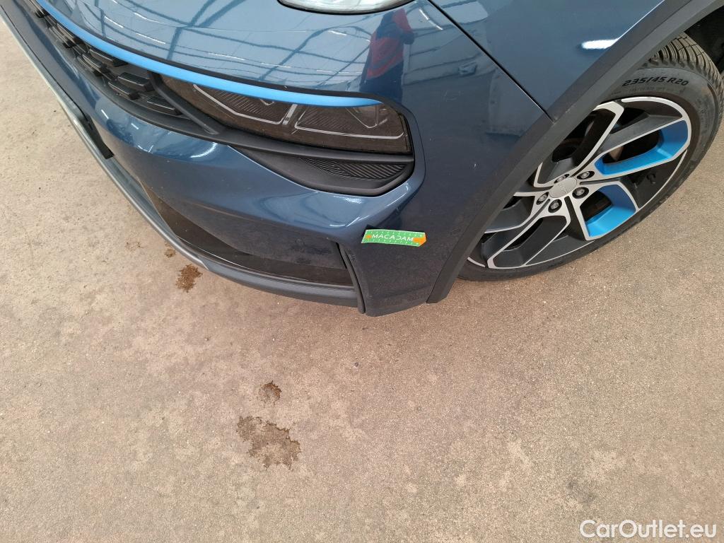  LYNK & Co  01 LYNK CO  2020 5P SUV 1 5 261ch  Hybride Rechargeable #1