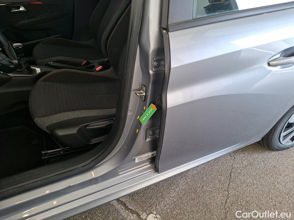  Peugeot  208  Active Business 1.2 PureTech 100CV BVM6 E6d #19