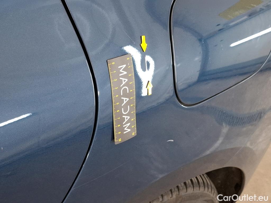  Mercedes  B-Klasse MERCEDES-BENZ Classe B / 2019 / 5P / monospace B 250e AMG Line Edition #67