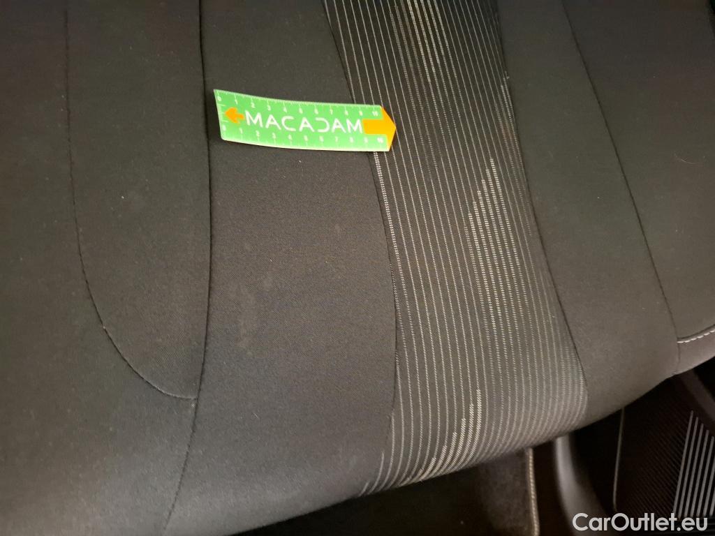  Land Rover  Discovery MG MG5 / 2022 / 5P / Break Comfort 50kWh #5