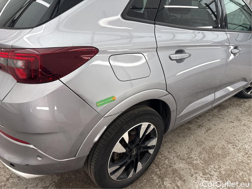  Opel   Grandland X Grandland X Business Elegance 1.5 130CV BVA8 6E #45