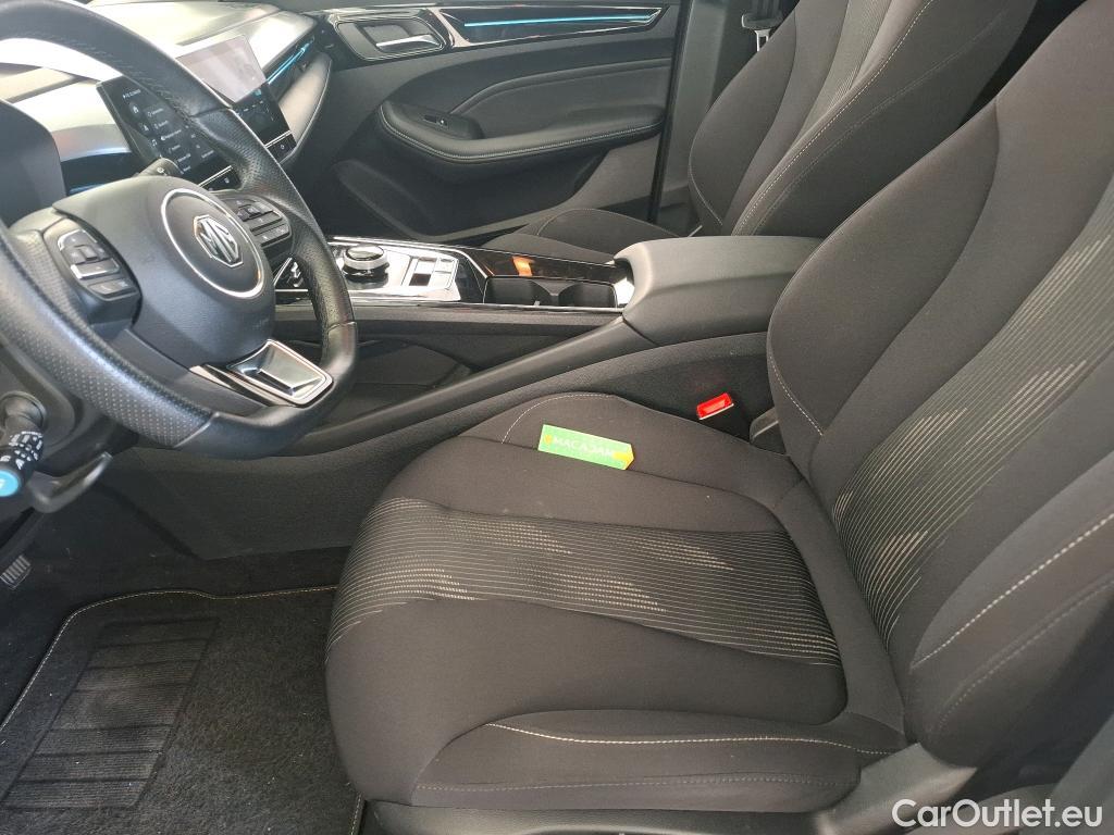  Land Rover  Discovery MG MG5 / 2022 / 5P / Break Comfort 50kWh #1