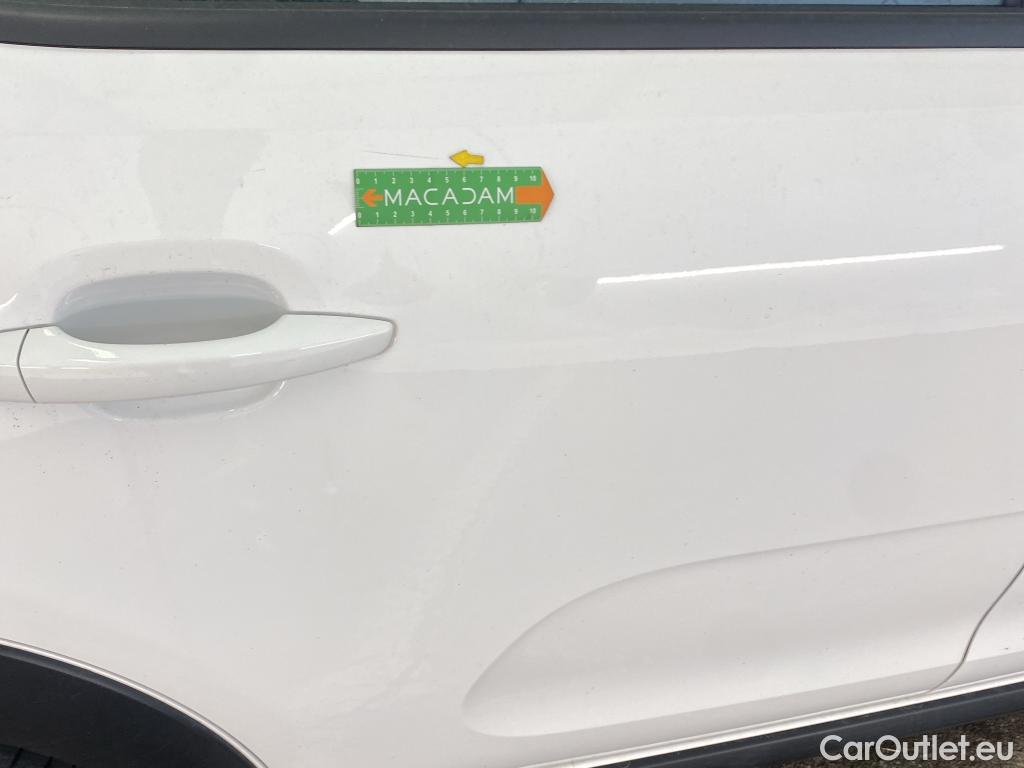  Citroen  C3 CITROEN  Société / 2020 / 5P / Berline / VU BlueHDi 100 SandS BVM6 Feel Business R #8