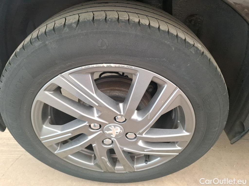  Peugeot  208  Active Business 1.2 PureTech 75CV BVM5 E6d #16