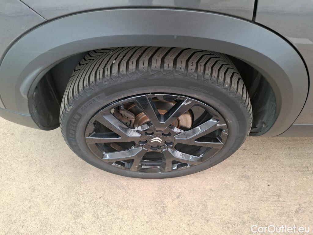  Citroen  C5 Aircross CITROEN  / 2022 / 5P / SUV Hybride recharg 225 e-EAT8 Shine Pack #14
