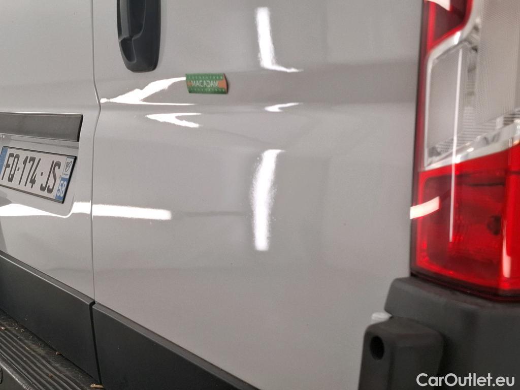  Fiat  Ducato FIAT   2014  4P  Fourgon tôlé 3 0 M H2 2 3 Multijet 120 Pack Pro Nav #20