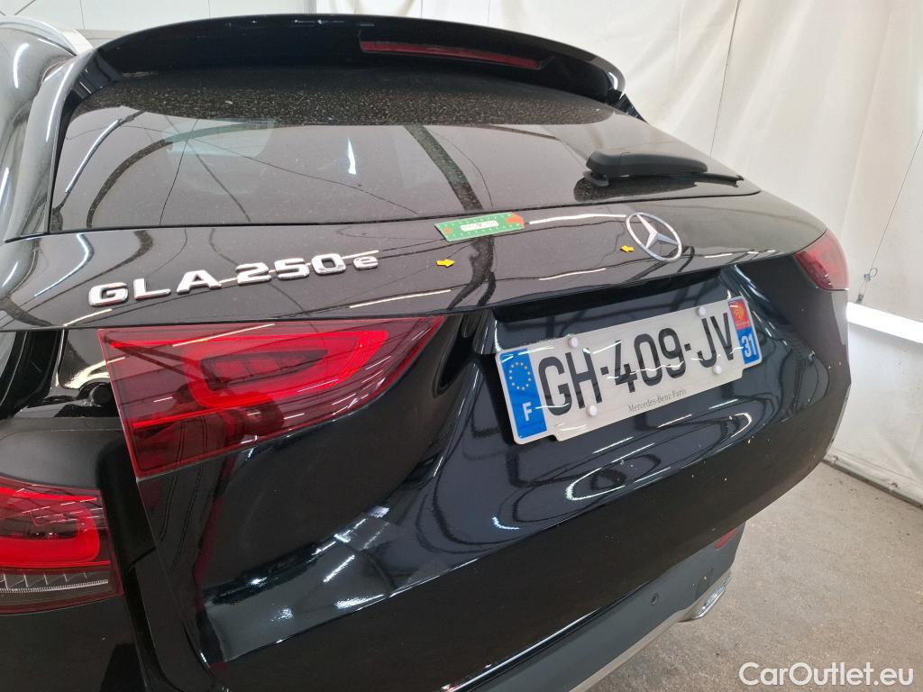  Mercedes  GLA MERCEDES-BENZ  / 2020 / 5P / SUV 1.3  250 e BUSINESS LINE DCT #1