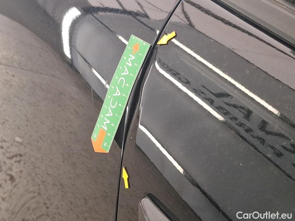  Citroen  C4  X Feel Pack 1.2 PureTech 130CV BVA8 6E #8