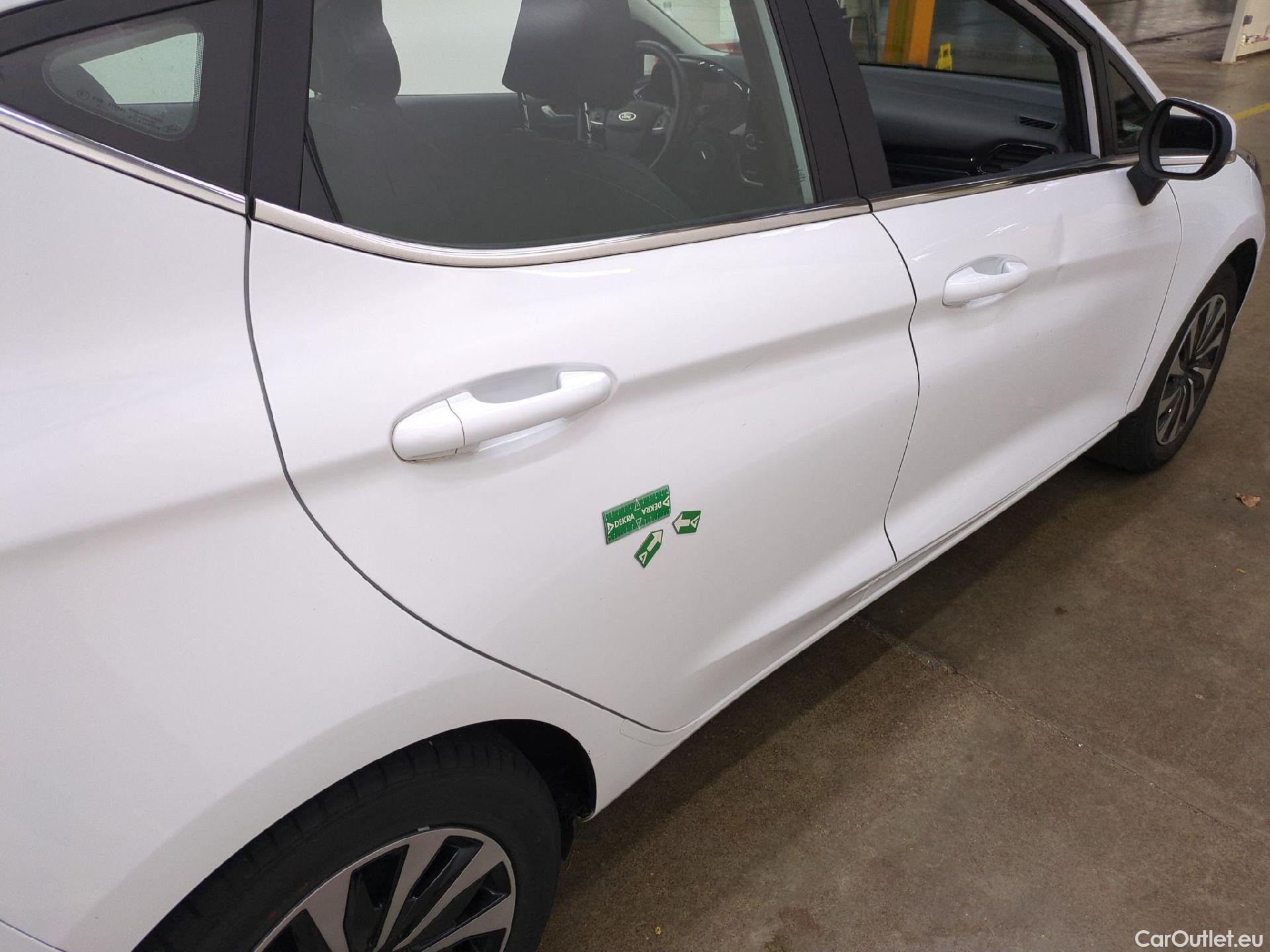  Ford  Fiesta  Titanium 1.0 EcoBoost #50