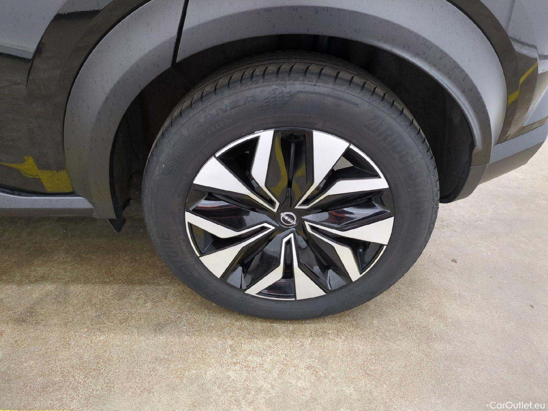  Nissan  Juke NISSAN  / 2019 / 5P / Crossover DIG-T 114 DCT Business Edition #19