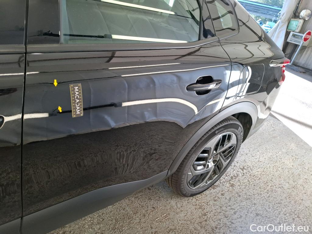  Citroen  C4 CITROEN  X / 2022 / 4P / Berline PureTech 130 S&S EAT8 Feel Pack #8