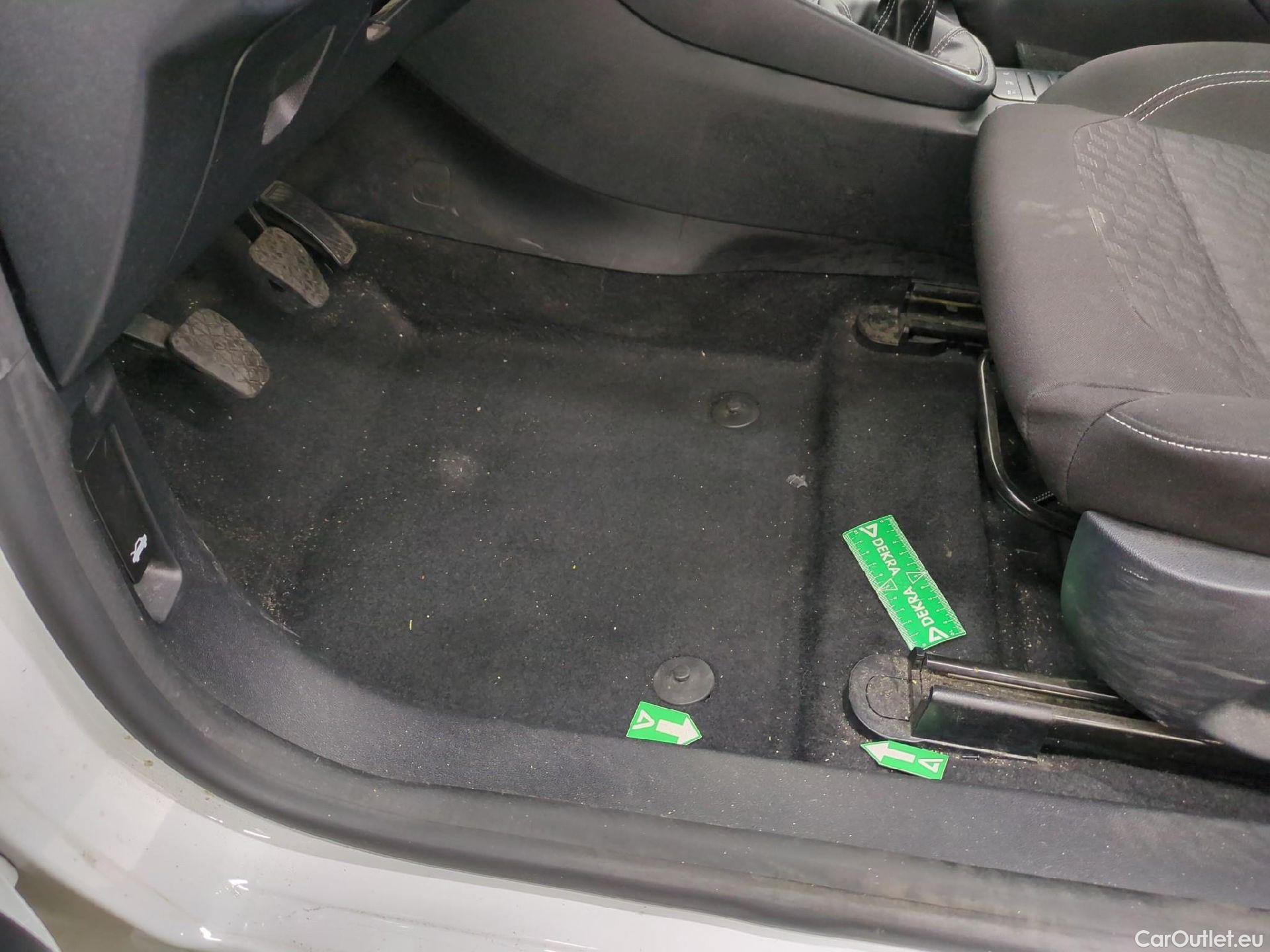  Ford  Fiesta  Titanium 1.0 EcoBoost #11