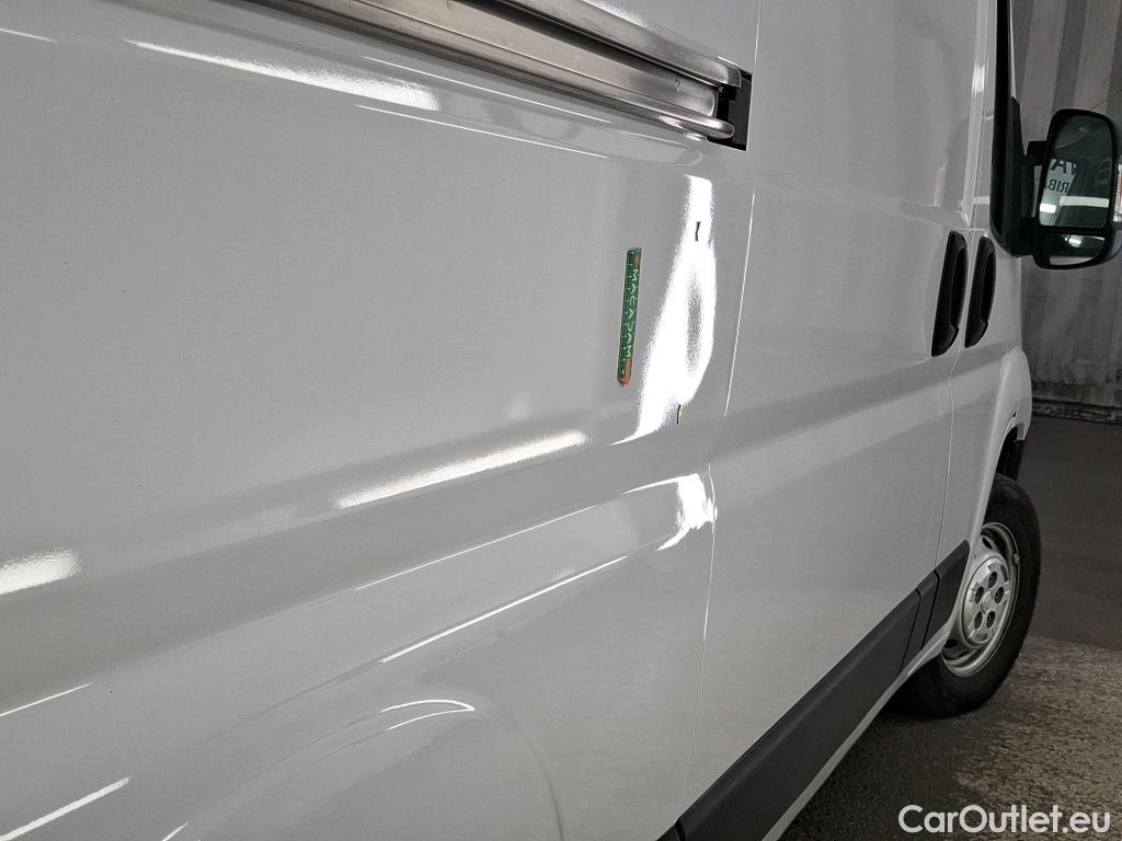  Fiat  Ducato FIAT   2014  4P  Fourgon tôlé 3 0 M H2 2 3 Multijet 120 Pack Pro Nav #2