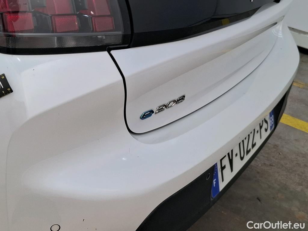  Peugeot  208  (e-) Active Business R 50kWh BVA / TRANSFO VP/VF #29