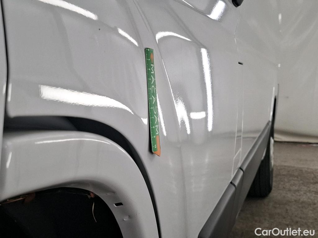 Fiat  Ducato FIAT   2014  4P  Fourgon tôlé 3 0 M H2 2 3 Multijet 120 Pack Pro Nav #17