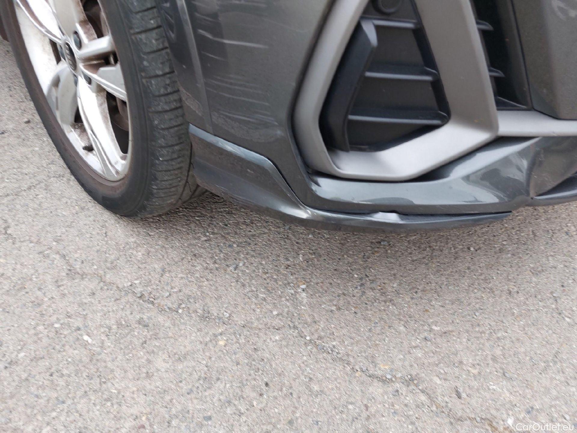  Audi  Q3 AUDI  / 2018 / 5P / todoterreno 45 TFSI e 180kW S tronic S Line #3