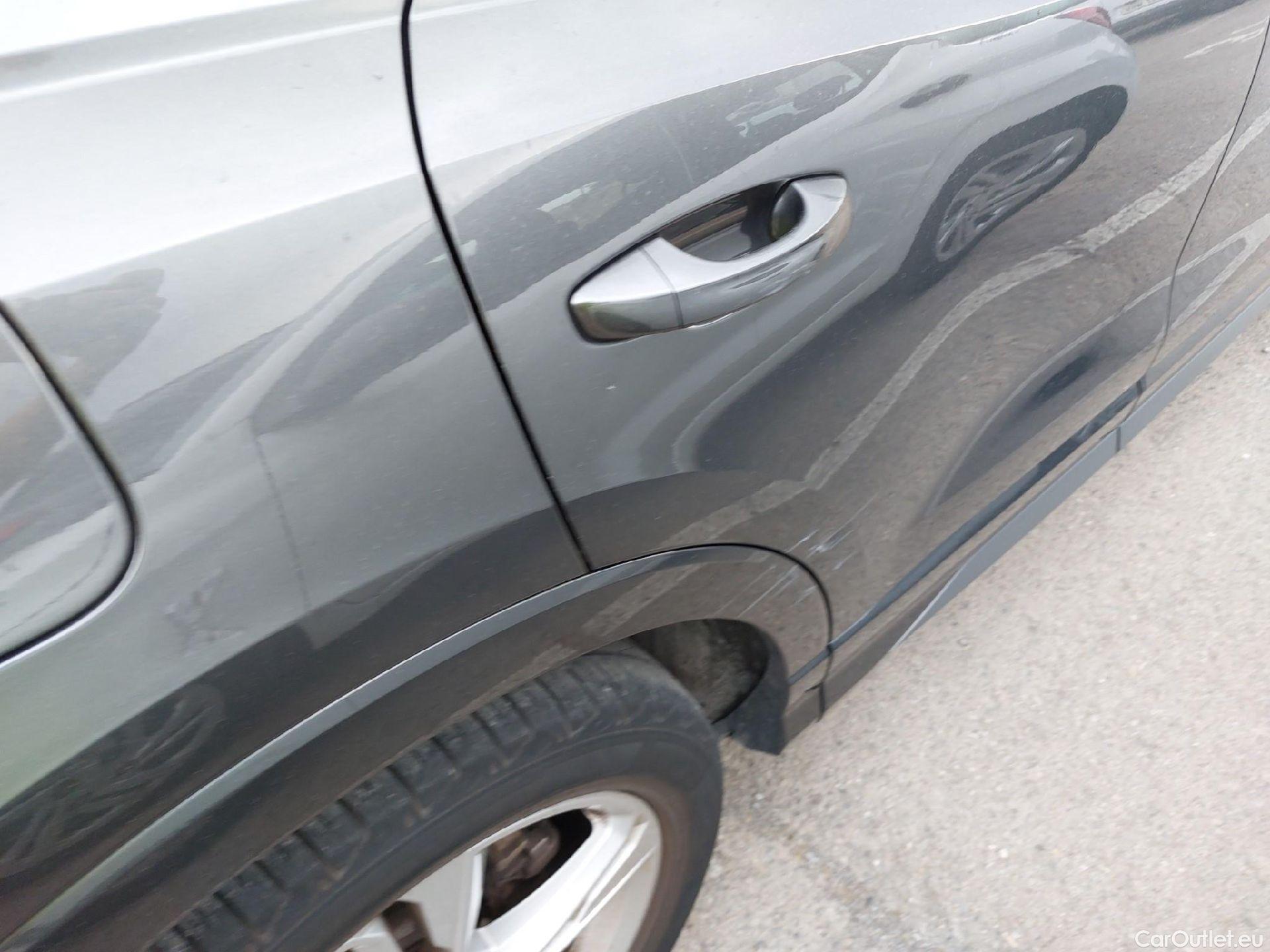  Audi  Q3 AUDI  / 2018 / 5P / todoterreno 45 TFSI e 180kW S tronic S Line #22