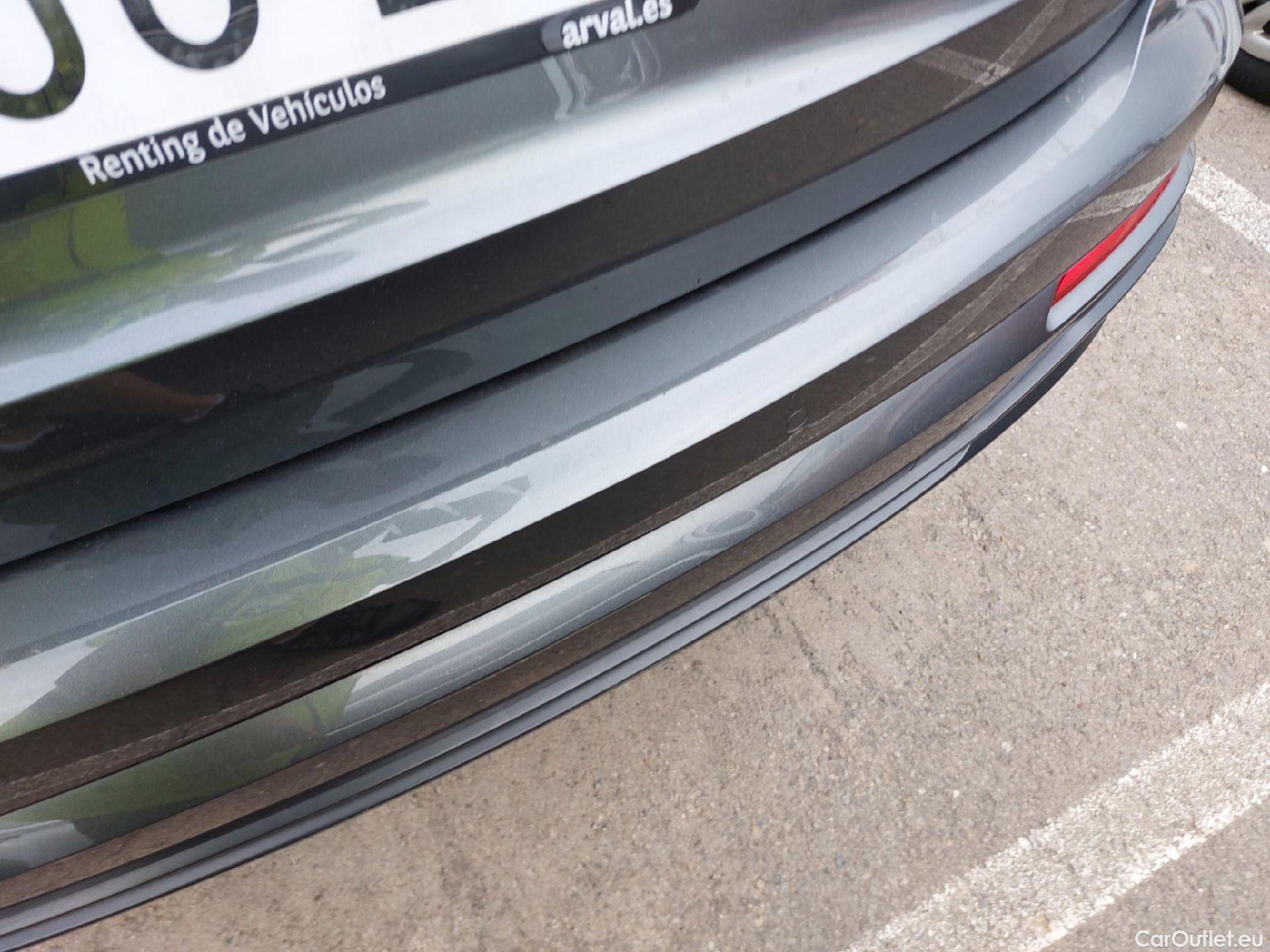  Audi  Q3 AUDI  / 2018 / 5P / todoterreno 45 TFSI e 180kW S tronic S Line #16