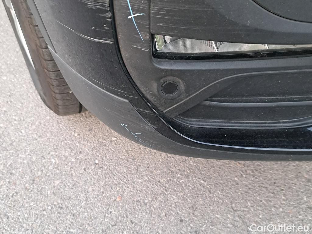  Bmw  X1 BMW  / 2019 / 5P / todoterreno sDrive16d Business #26
