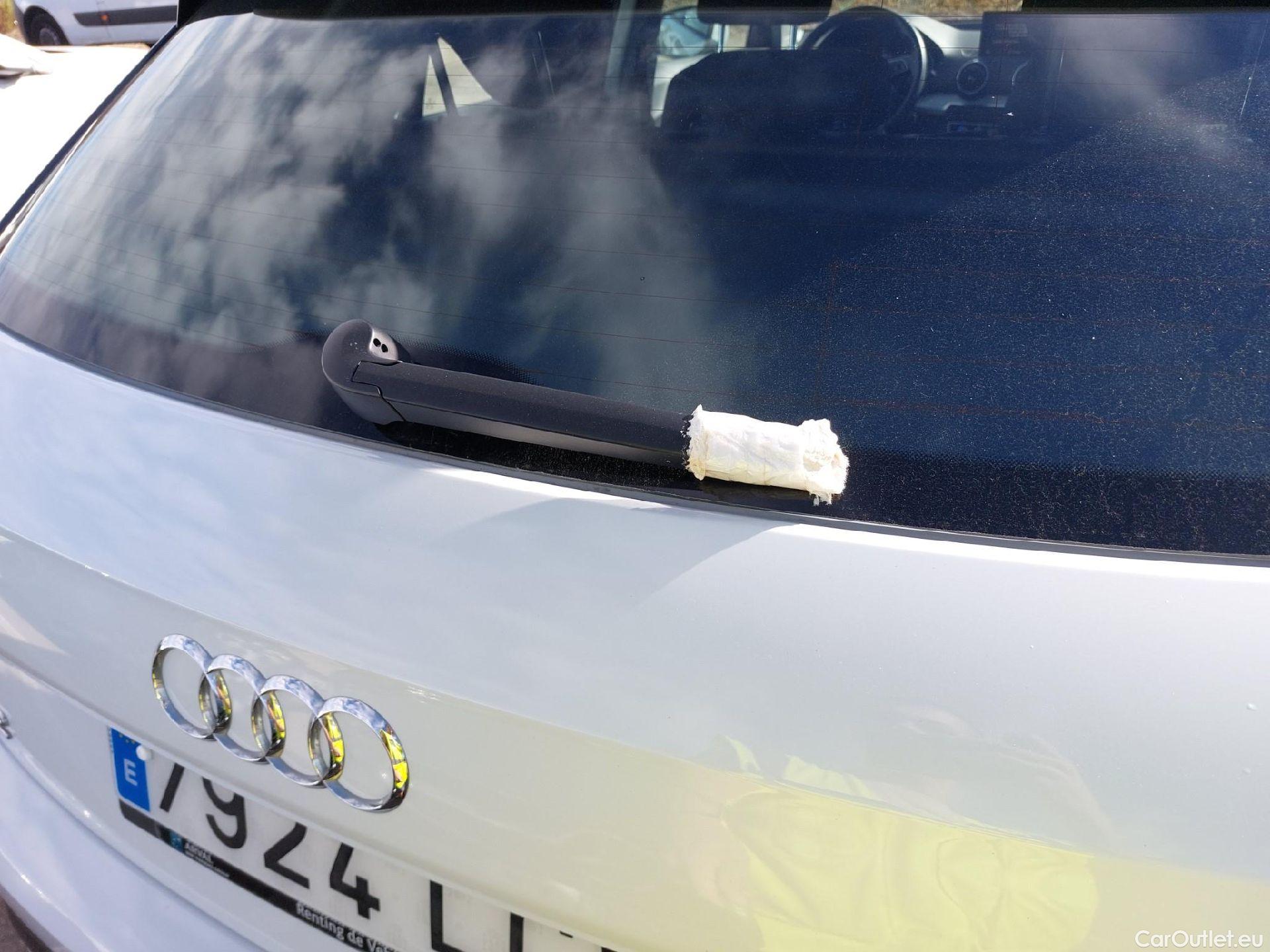  Audi  Q2 AUDI  / 2016 / 5P / todoterreno Design 30 TFSI 85kW (116CV) (AC) #18