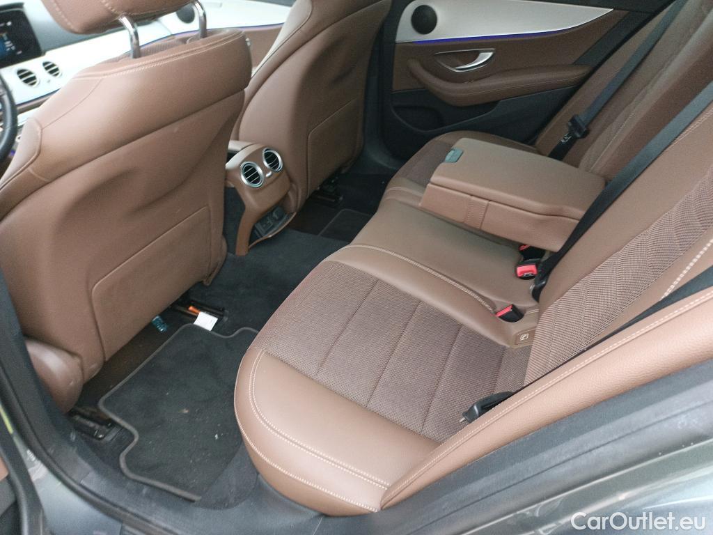  Mercedes  E-Klasse MERCEDES-BENZ Clase E / 2020 / 4P / sedán E 200 #5