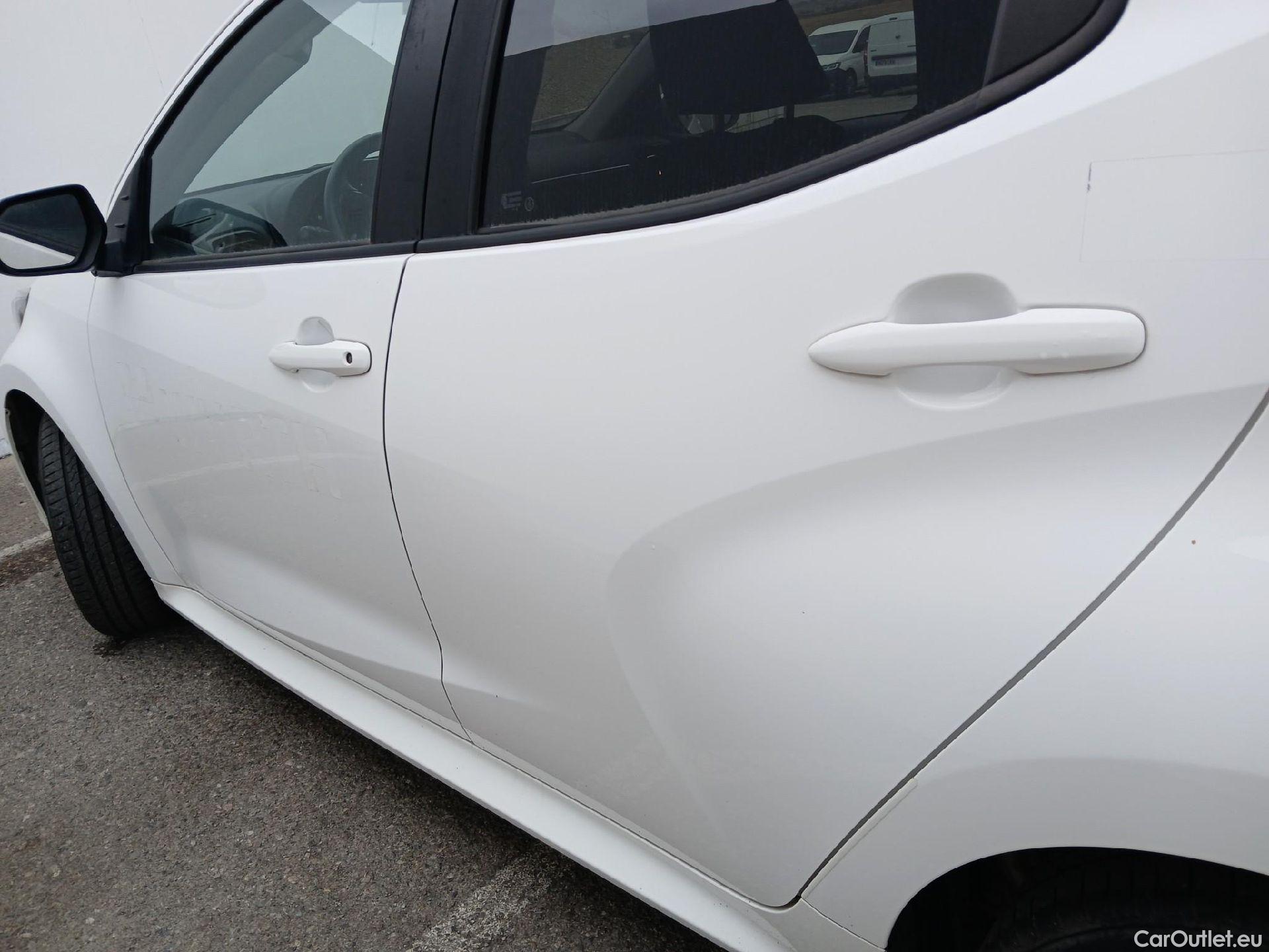  Toyota  Yaris TOYOTA  1.5 120H Business Plus #14