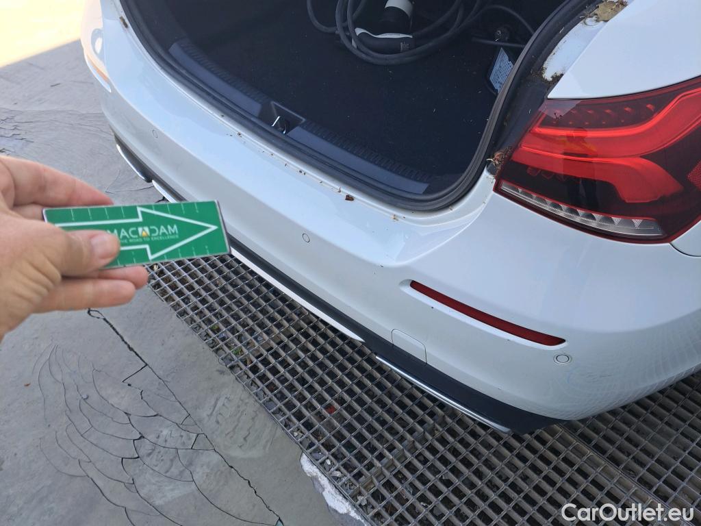  Mercedes  A-Klasse MERCEDES-BENZ Clase A / 2018 / 4P / sedán Sedán A 250 e #13