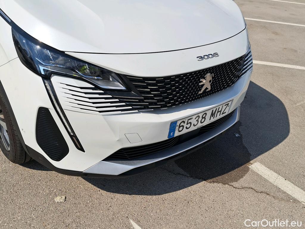  Peugeot  3008 PEUGEOT  / 2020 / 5P / todoterreno 1.5 BlueHDi 96kW S&S Allure Pack EAT8 #1