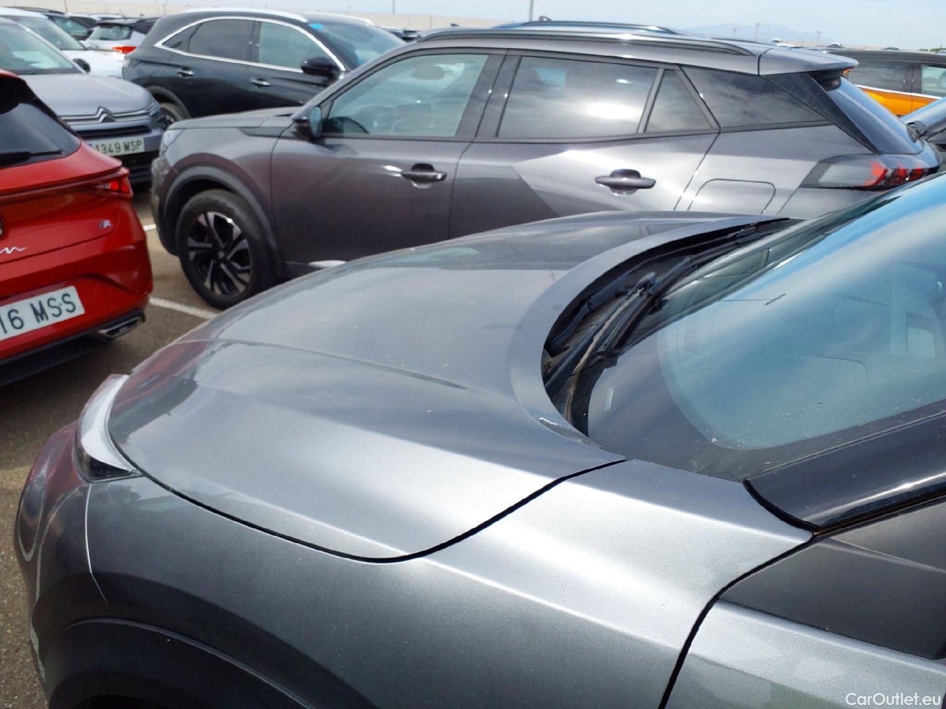  Nissan  Juke NISSAN  / 2019 / 5P / crossover DIG-T 84 kW (114 CV) DCT 7 V N-Connecta (AC2) #6