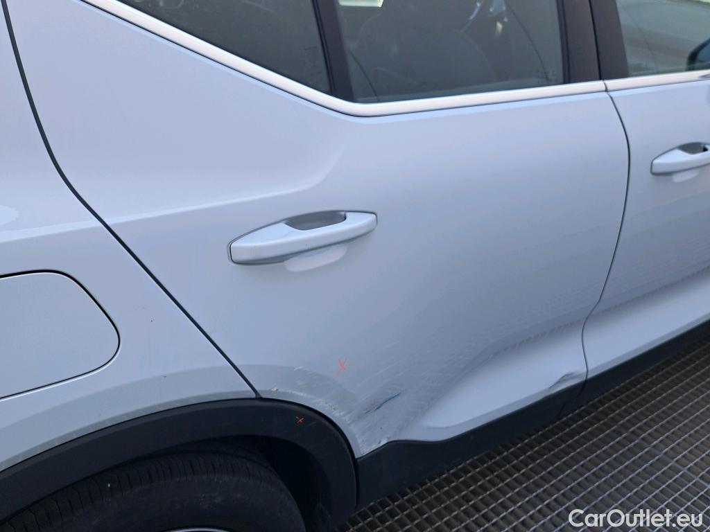  Volvo  XC 40 VOLVO XC40 / 2017 / 5P / todoterreno 1.5 T5 Twin Recharge Inscription Ex Auto #7
