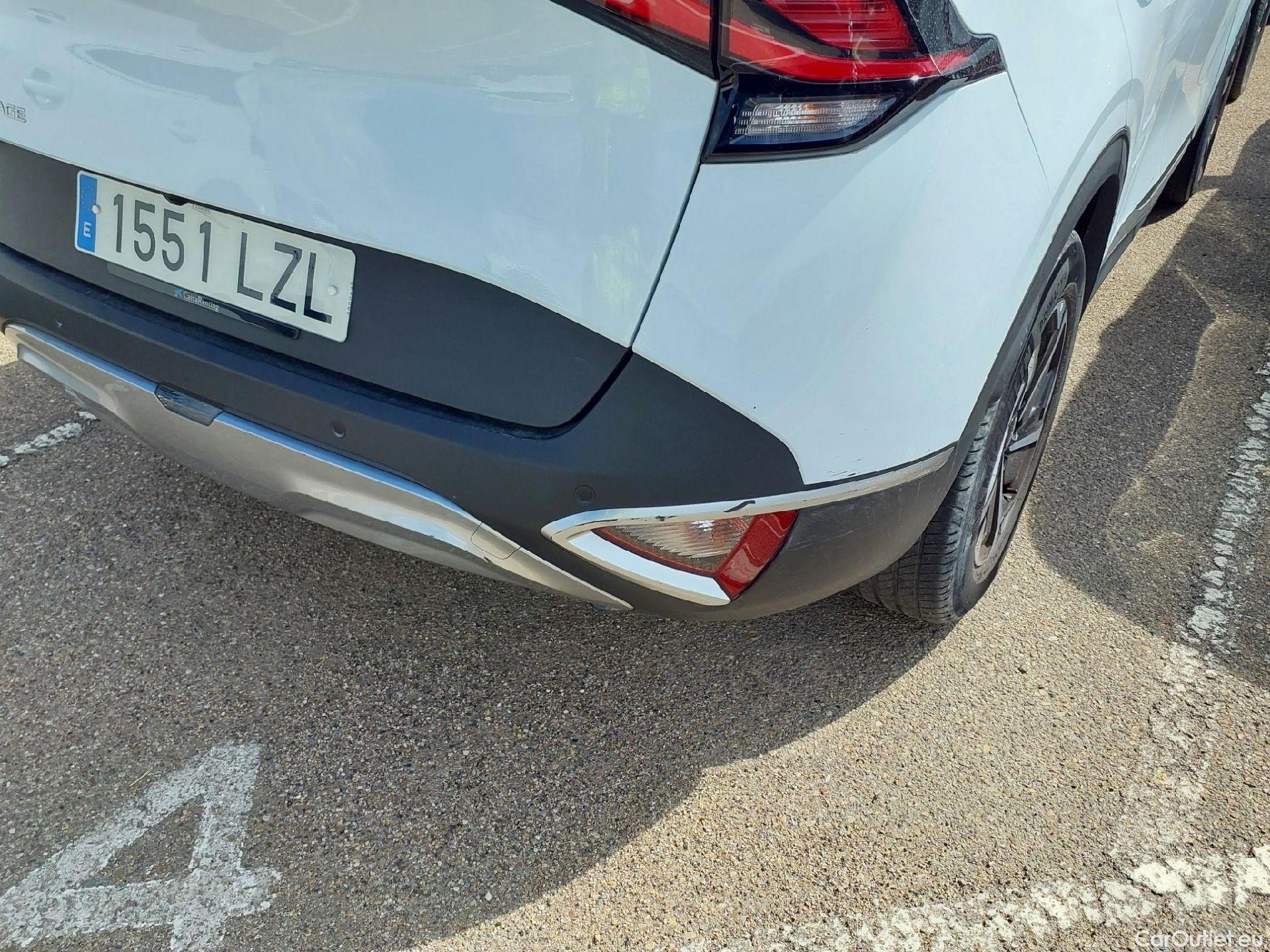  KIA  Sportage KIA  / 2022 / 5P / todoterreno 1.6 T-GDi 110kW (150CV) Drive 4x2 (AC2) #30