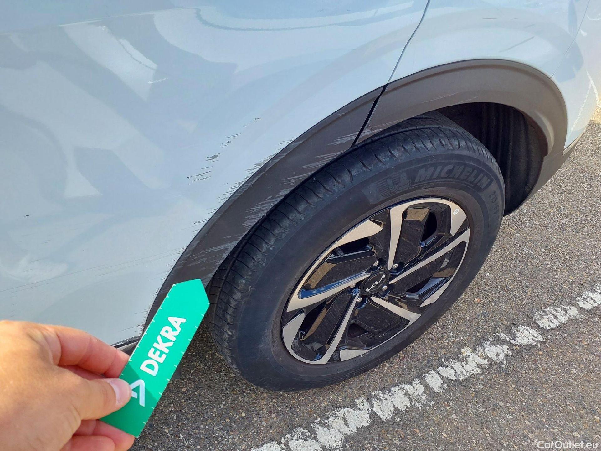  KIA  Sportage KIA  / 2022 / 5P / todoterreno 1.6 T-GDi 110kW (150CV) Drive 4x2 (AC2) #19