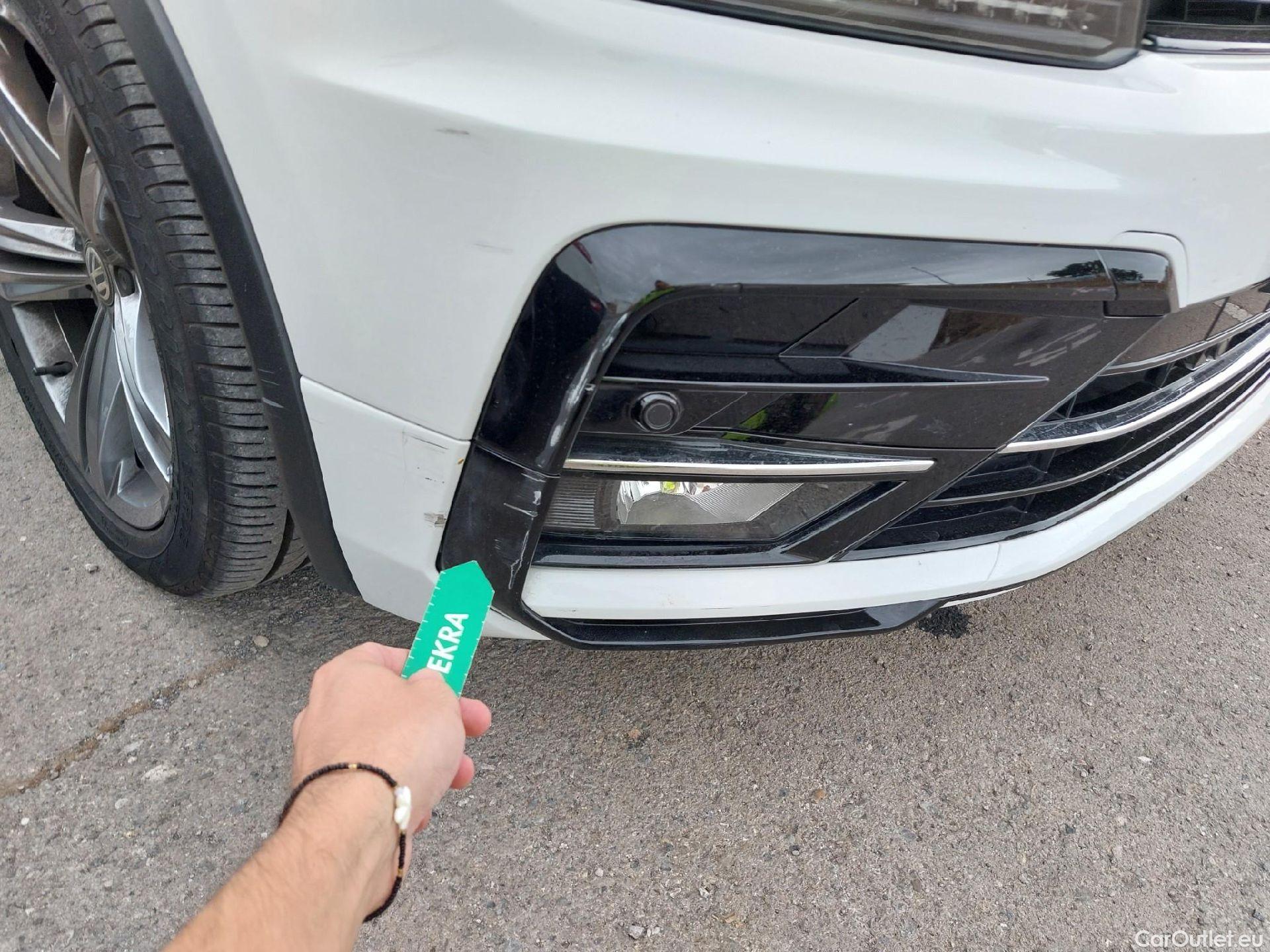  Volkswagen  Tiguan VOLKSWAGEN  / 2016 / 5P / todoterreno Advance 2.0 TDI 110kW (150CV) DSG (CX) #4