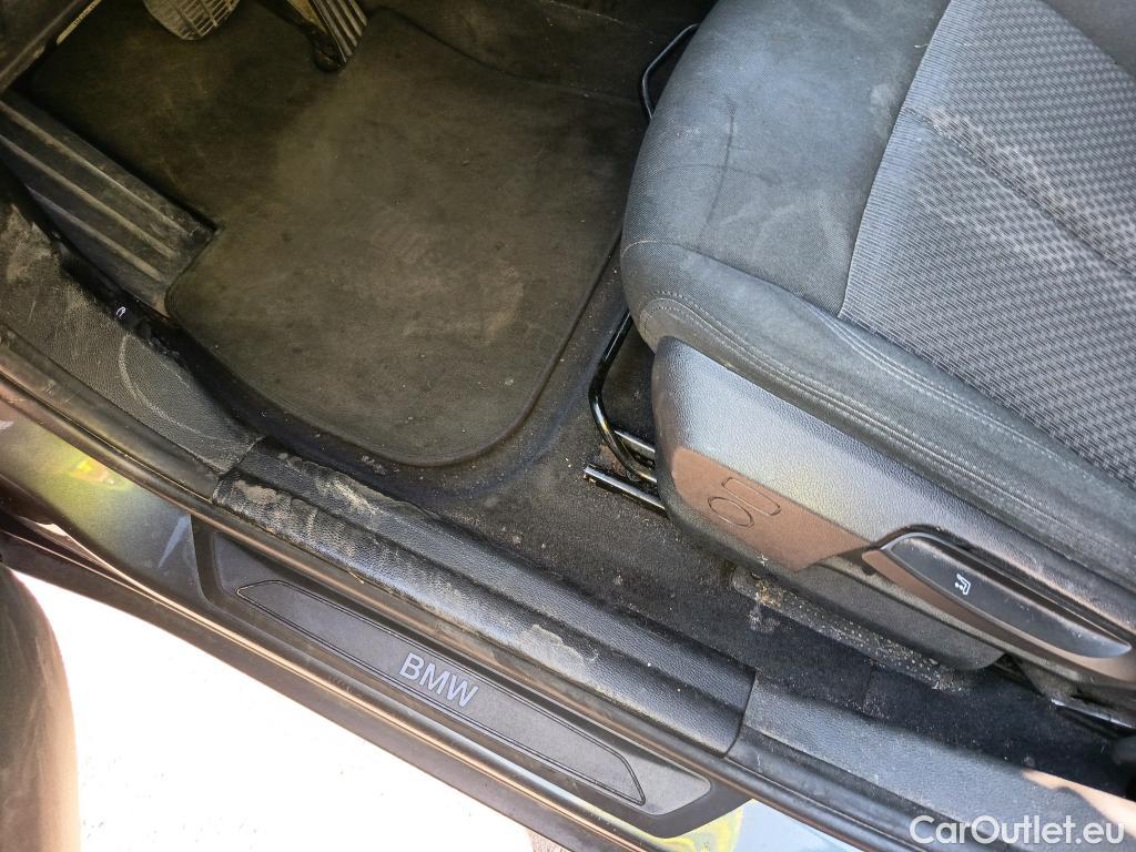  Bmw  X1 BMW  sDrive18i (CX2) #13